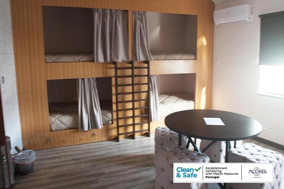 D. Irene Hostel Lajes Esterno foto